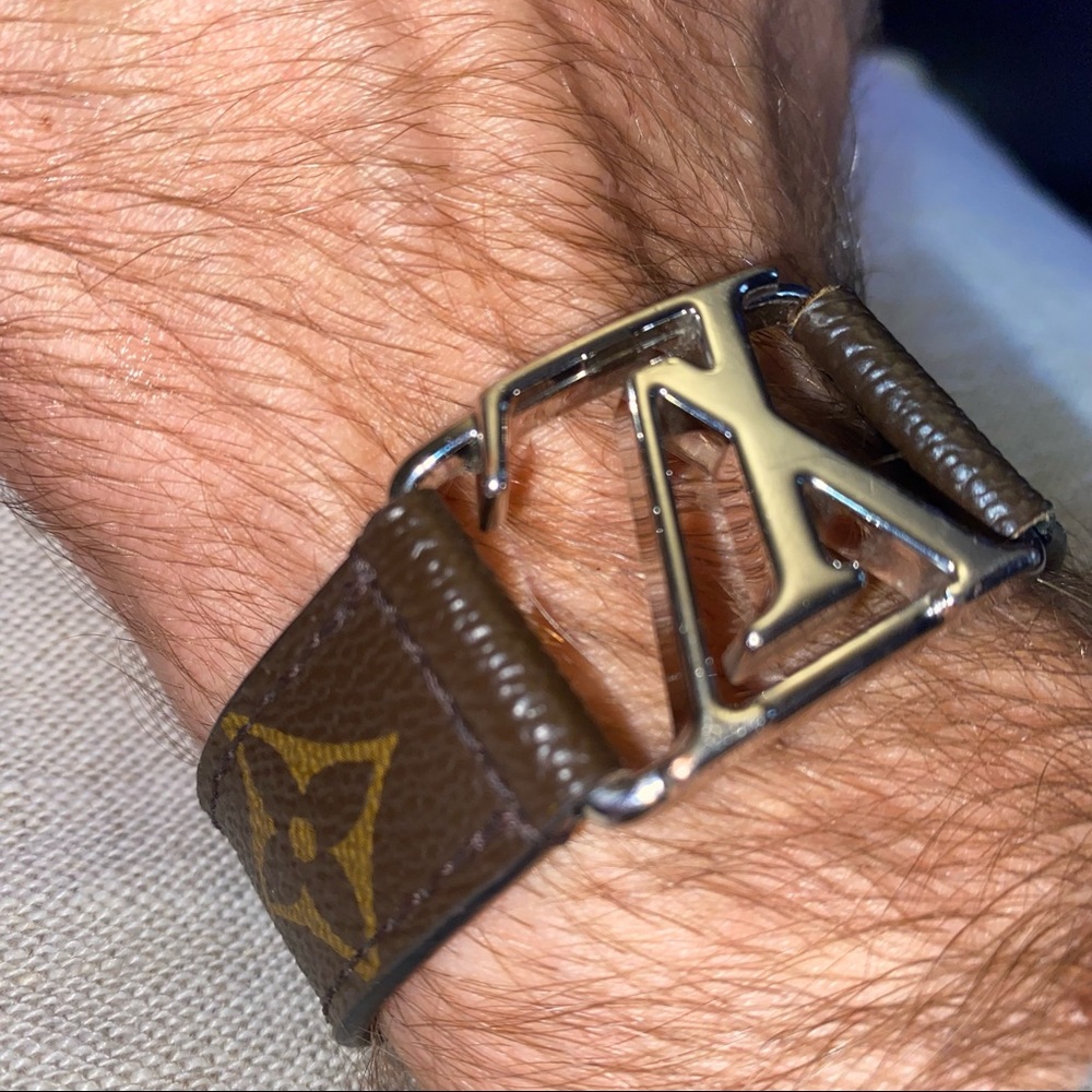 Louis Vuitton Hockenheim monogram Eclipse Bracelet - Picture 4 of 16